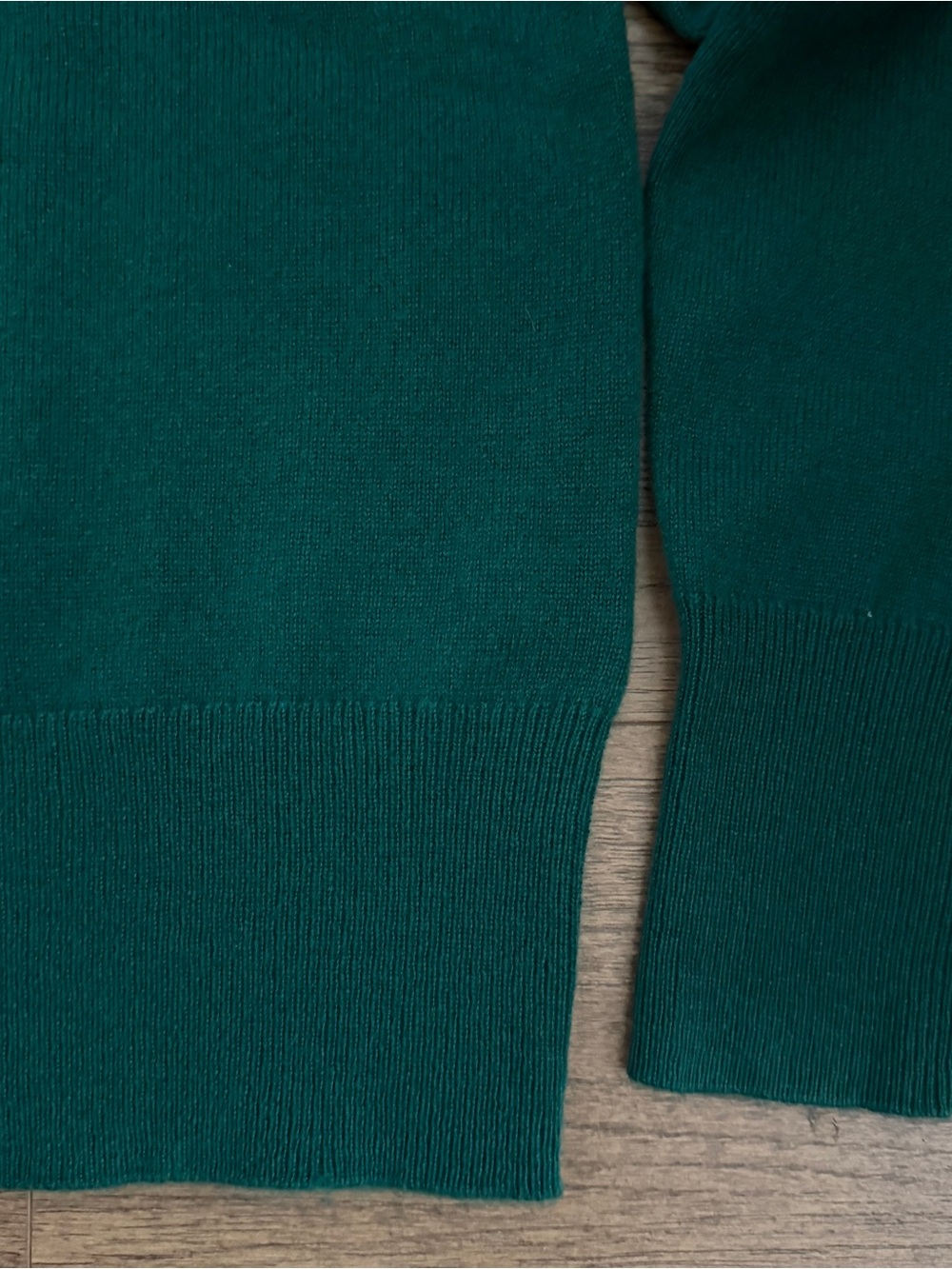 NWT$148 J. Crew π― Cashmere Classic Fit Crewneck Sweater in Emerald Green S Small - Picture 4 of 6